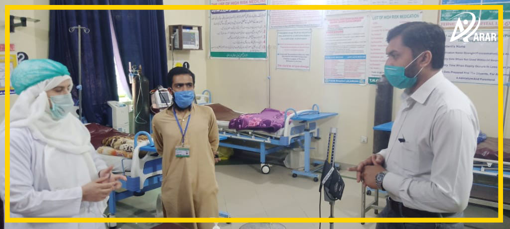 ArarGroup123's tweet photo. @ArarGroup123 along with @pid_gov is providing its services round the clock at THQ Hospital Lalamusa, Gujrat. Training session conducted by our skillful District Manager Amir Bashir on 22-04-2020.

#COVID19 
#ARARServingHumanity
#ARARCoronaSaviours
#WasteManagement 
#Hospitals https://t.co/95DhR9vg5f