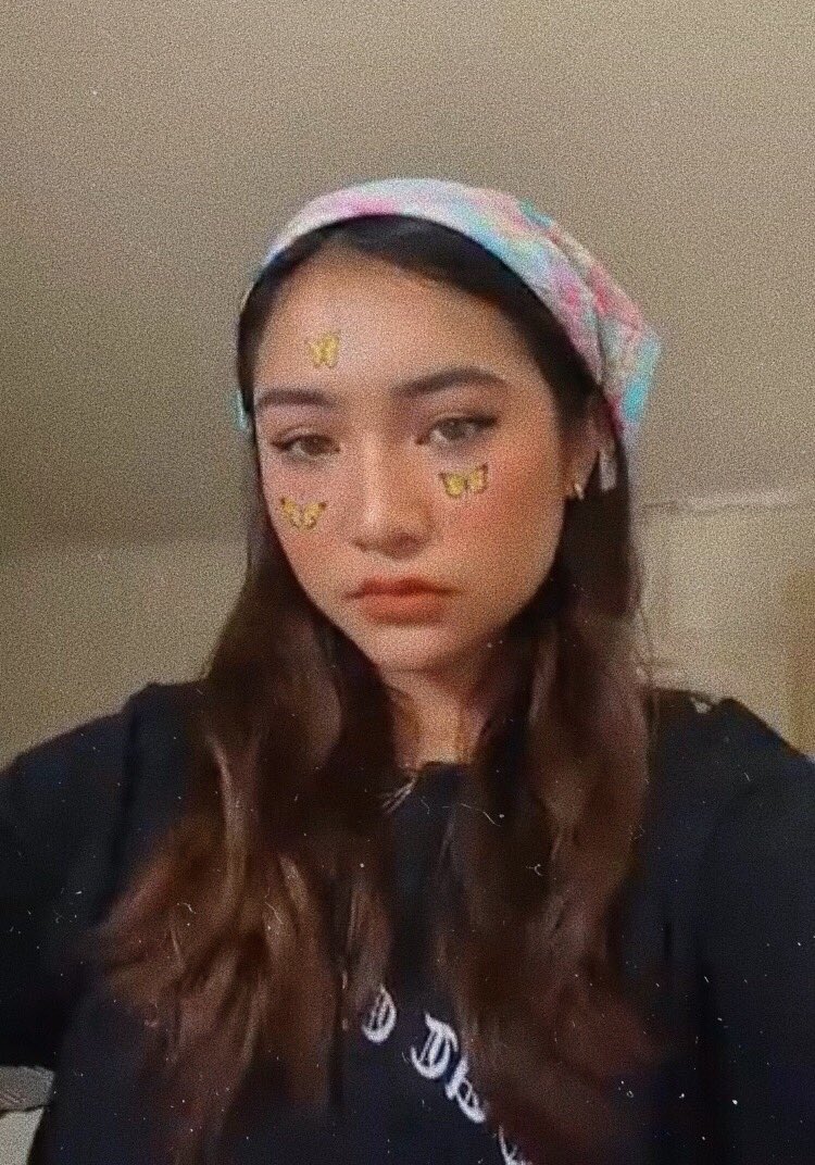 retrolovr's tweet photo. she lookin fine as hell @RyVlsco 😩 https://t.co/fUkXM8U5sl