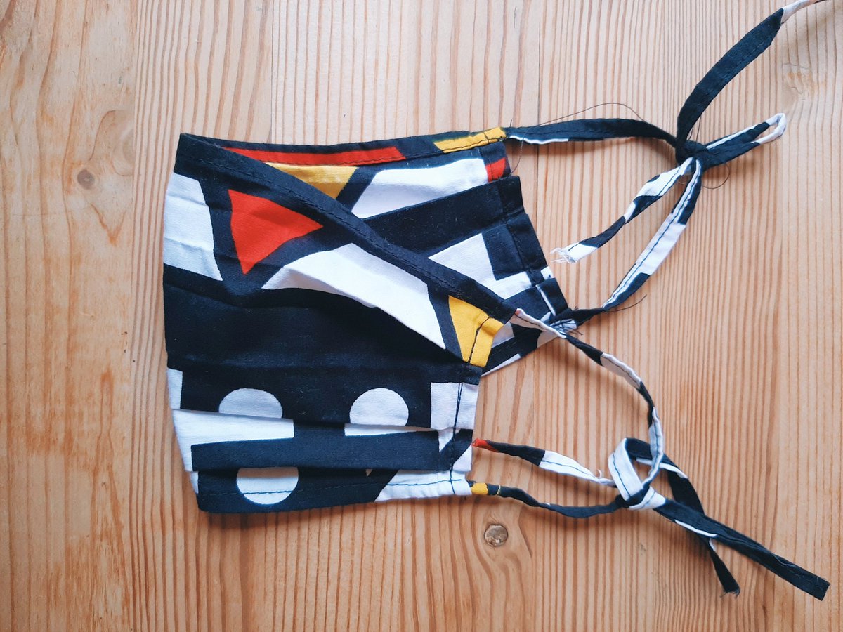 Meet the Congolese seamstress fighting the coronavirus crisis with culture, and if you bring her a food donation, she'll give you one of her hand-sewn face masks in return 💞 madridnofrills.com/beshawear/ <a href="/beshawearmadrid/">beshawearofficial</a>