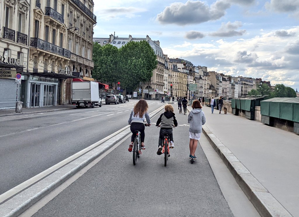 Paris à Vélo (@parisenvelos) on Twitter photo 