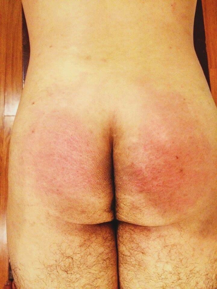 BillyDam3's tweet photo. Có ker nào chơi Spanking không ạ? Kee thèm roi đây ạ https://t.co/dw3j9cJvOw