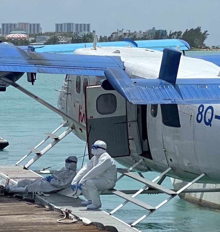 MaldivianAero's tweet photo. Geared up for duty! Our love and gratitude. ❤️ Stay safe 🙏
#IASHeroes 🇲🇻
#TeamMGO 
#TeamSepalane https://t.co/J0kdBcM6QI