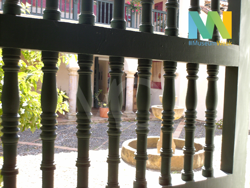 MuseosColombia's tweet photo. En el patio principal @MuseoNarino #ClimaMW se ve desde la ventana como el sol recorre cada esquina de la casa. Su patio posterior o jardín, permite el verde que acompaña la calidez de la instancia.
Villa de Leyva, Boyacá
#MuseumWeek2020 #MuseumWeekLatam #MWLatam #MuseumWeek https://t.co/3bihhWn2YG