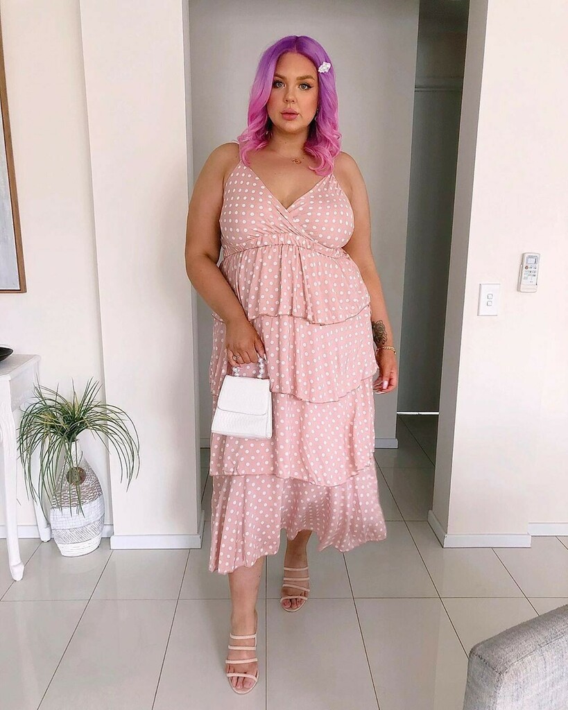 Bloggerplussize's tweet photo. Plus size weekend Love  @_laurenbrianna⠀
@deespopupshop⠀  #plussizeBeautiful #plusfashion #plussizemodel #Curvydivachic #Curvyisnotacrime #Curvyisnewsexy #Curvyissexy #curvygirl #bodyconfident #honoryourbody #plussizefashion #plussizemodel #curvygirl #curvyfashion #PlussizeB… https://t.co/08M32Dfdat