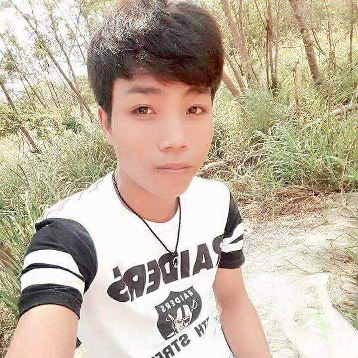 CambodiaHom's tweet photo. Come hangout with me > ไสยศาสตร์ on #BIGOLIVE https://t.co/gH7EaG0qGq https://t.co/8dmK40LkMk