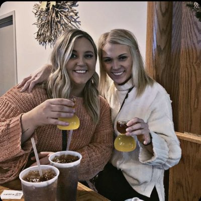 MollyIsaak's tweet photo. #NewProfilePic https://t.co/o81nWz63sZ