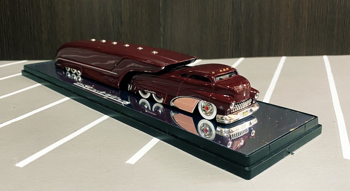 msooo8008's tweet photo. BIG LOU'S CUSTOM CREW
THE SLEDSTER
LIMITED EDITION
MAROON/BURGUNDY SLEDSTER
#CUSTOMCREW
#THESLEDSTER
#164scale https://t.co/RyuGfqQHhB