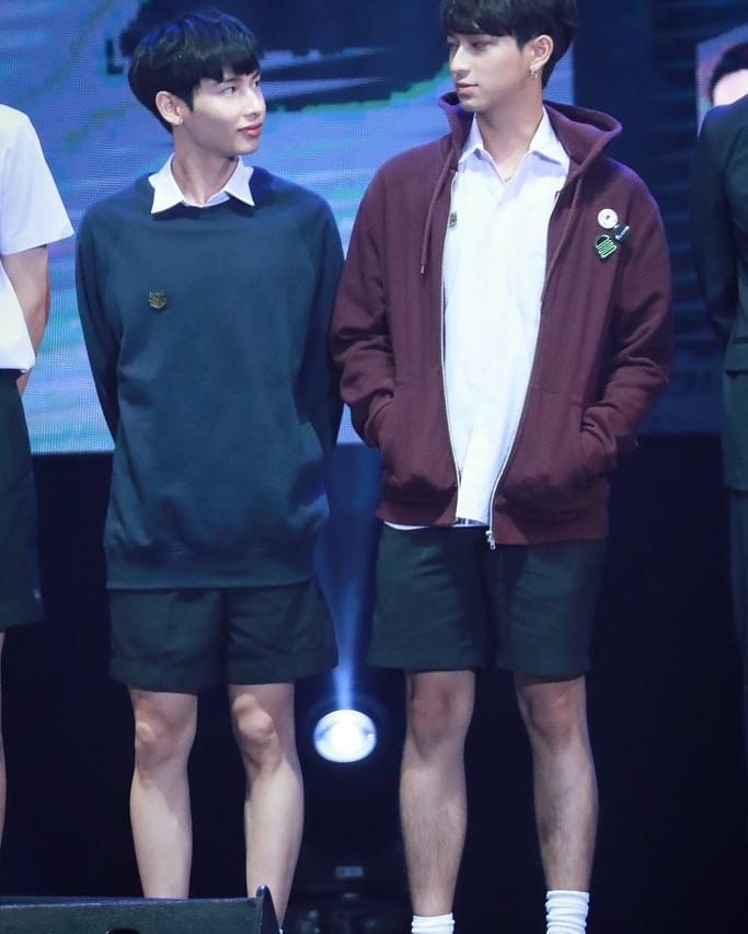namonpics's tweet photo. this mother-son interaction of Gun and Chimon is too cute to handle https://t.co/JWVeI6kxfH