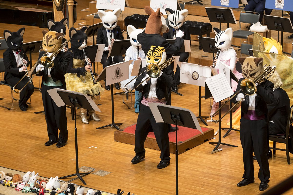 ズーラシアンブラス Twitter પર テールゲートキング 山口尚人 この年にデビューしたアムールくん 雲豹さん トラ軍団大活躍 おうちズーラシアン