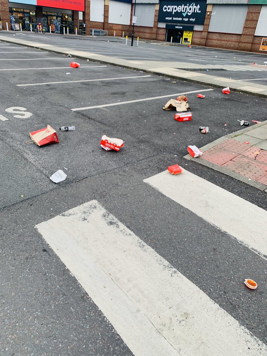 Hoodie1973's tweet image. Unbelievable we as a race are disgusting (some of us)
I’ve worked all they through this lockdown as a key worker 
Never seen the place so clean 
You open a few shops @KFC_UKI 
And let your customer’s 
Leave car park in a state like this overnight 
Shocking behaviour @BuryCouncil