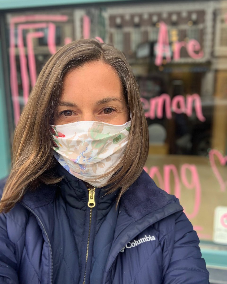 CoronavirusIn12's tweet photo. We wear masks to protect the elderly and immunocompromised. Wearing a mask in public is an act of love, a sign you care for your fellow citizens. Let’s get used to this. COVID-19 CORONAVIRUS is among us, and wearing masks saves lives.
#Covid19 #sarscov2 #coronavirus #pandemic https://t.co/OPoYPSTZin