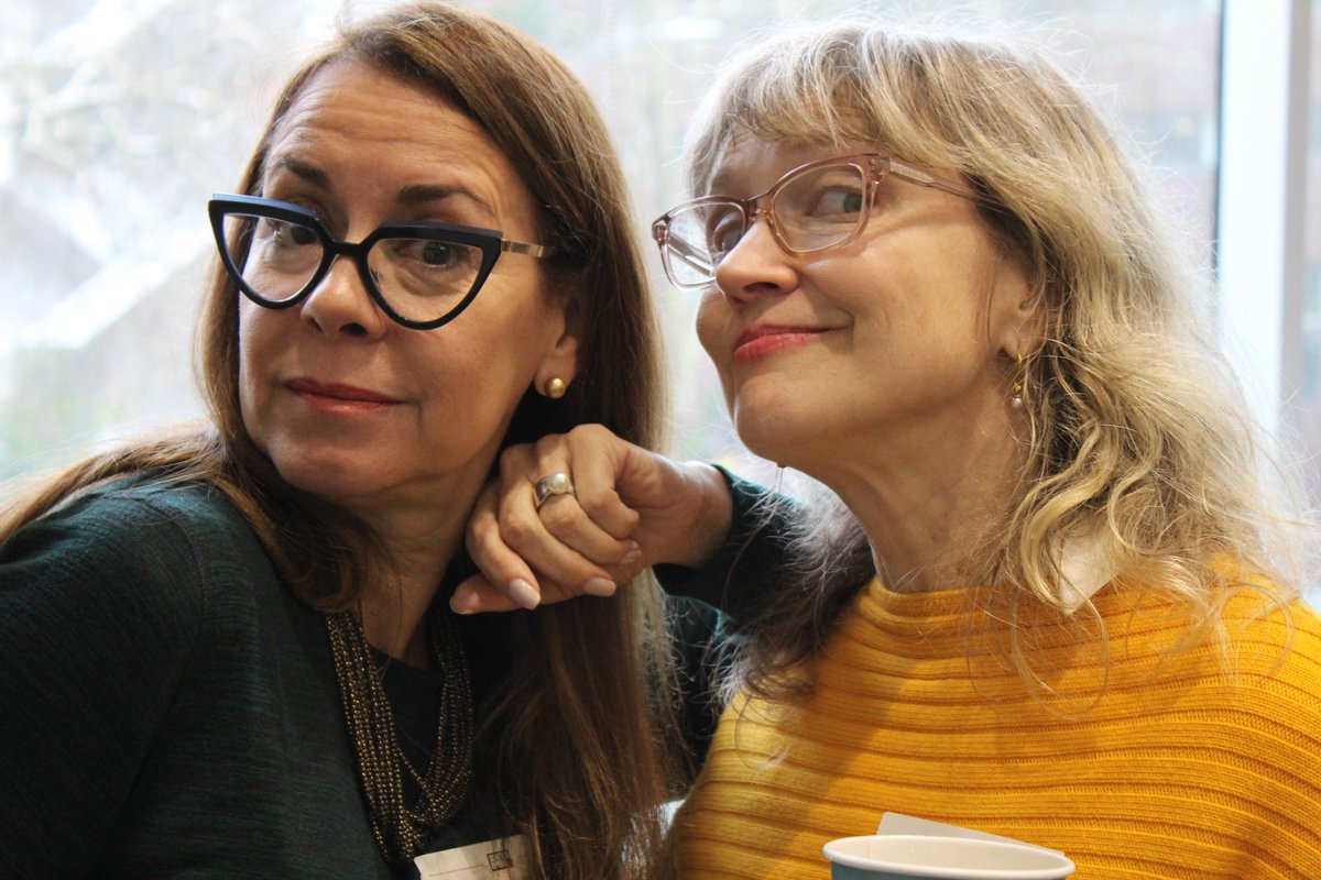 aaronjhill's tweet photo. Thank you, ladies! Holly and Ghaddra of the nonprofit arts group @PathWithArt.@seattletimes @4Culture @golightly206 #ArtTransformsUs https://t.co/Skxo4k3TDs https://t.co/ymq93Df6Ri