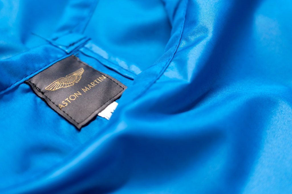Jefferson_MFG's tweet photo. UPDATE: Aston Martin has now produced more than 1,000 pieces of PPE, including washable surgical gowns, at its Gaydon factory for frontline NHS workers #UKmfg #GBmfg🇬🇧 https://t.co/JqDrWBzKQu