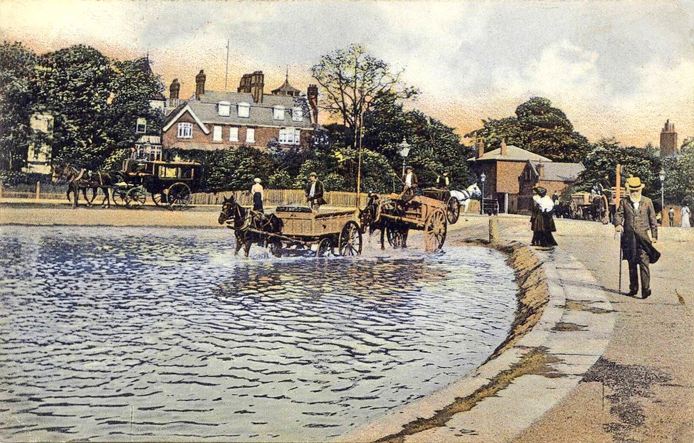 *THREAD*Lost River of LondonStarting in Whitestone Pond, Hampstead Heath, which is the highest point in London, the River Westbourne merges with the Kilbourne at the site of Kilburn Priory which dated from Henry 1Bourne means River in Anglo Saxon Kilbourne means Cow River