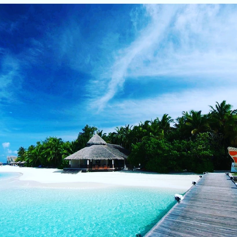 La gente positiva es la que se cae, se levanta, se sacude, se cura los raspones, sonríe a la vida y dice: "Allá voy de nuevo". 🏝Simplemente  Maldivas 💖💖💖 <a href="/Mimaldivas/">Maldivas</a> m.facebook.com/Mimaldivas
💦mimaldivas.weebly.com💦
🎉 ¡Empieza a disfrutar de la vida!🎉
‌#quedateencasa #*