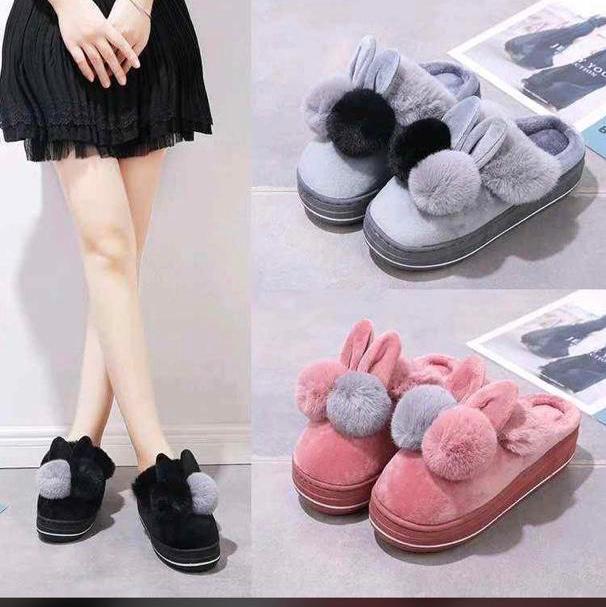 GechiPius's tweet photo. For the ladies that likes simple and beautiful footwears. Trust me they are affordable. Please, retweet my customer might be on your TL https://t.co/HtEHcSku3F