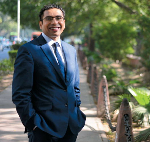 Saurabh Mukherjea Recommends Three Stocks Which Are Looking "Incredibly Juicy And Attractive" rakesh-jhunjhunwala.in/saurabh-mukher…