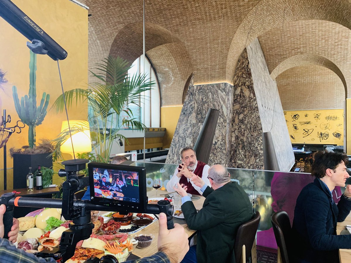 A seguito delle restrizioni alle produzioni tv e in ottemperanza alle misure relative all’emergenza sanitaria, domenica 17 maggio alle 11.15 su <a href="/RaiDue/">Rai2</a> andrà in onda una replica di #InviaggioconMarcello con <a href="/MarcelloMasiRai/">marcello masi</a> <a href="/roccotolfa/">rocco tolfa</a> <a href="/CarlettoCambi/">Carlo Cambi</a> #cucinalaziale #cibo #vino