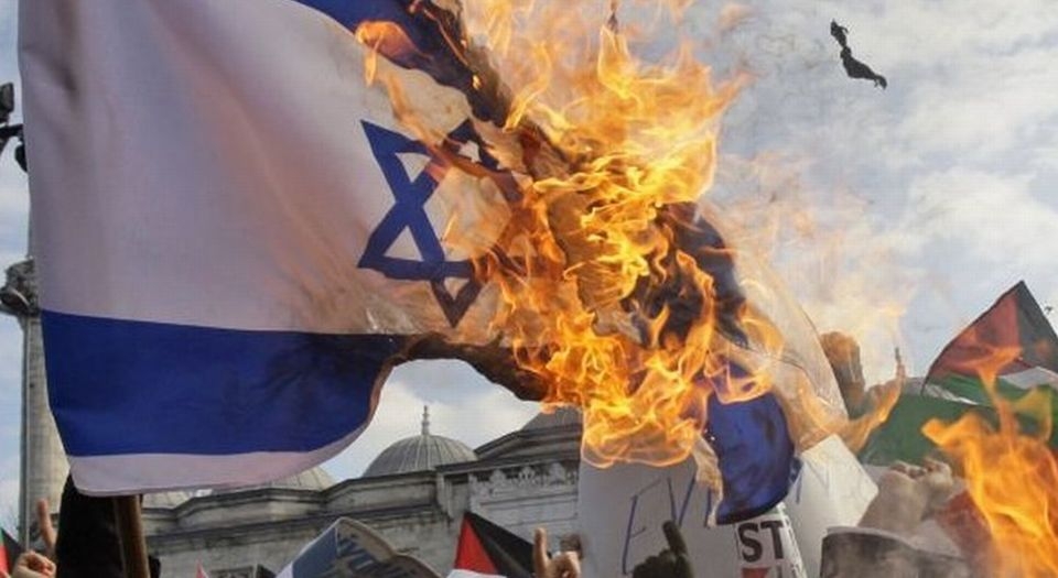 m_amin_tehran's tweet photo. Face country
Down with esrael https://t.co/CeiOLCm3bq