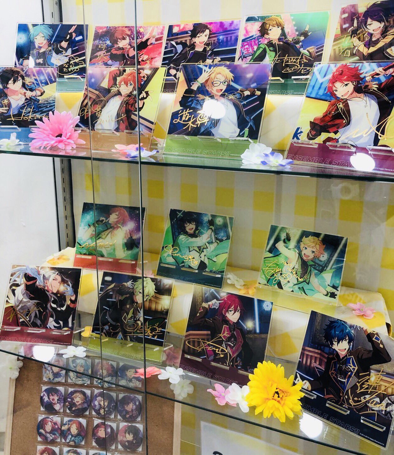 アニメイト池袋本店 オススメ情報 7月下旬発売予定 あんさんぶるスターズ ポートレートサインアクリルスマホスタンドとポートレートサイン缶バッジのサンプルを展示中アニー 5階にて展開中です あんスタ アニメイト池袋本店 オススメ情報 7月下旬発売予定 あんさんぶるスターズ ポートレートサインアクリルスマホスタンドとポートレートサイン缶バッジのサンプルを展示中アニー 5階にて展開中です あんスタ