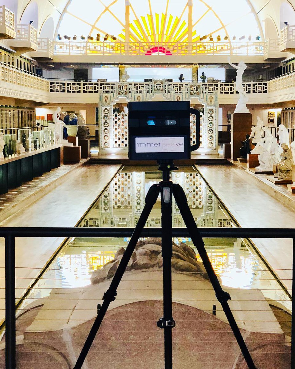 MuseeLaPiscine's tweet photo. Quand la #TechnologieMW nous rapproche 🤝

En 2019, la startup @immerseeve nous proposait une visite virtuelle grâce à un généreux mécénat de compétence. 
En 2020, cet outil s'est révélé précieux !

Et vous, l'avez-vous testé ?
➡️https://t.co/SWMYVqwqLU

#TechnologyMW #MuseumWeek https://t.co/fhmcmtaBDw