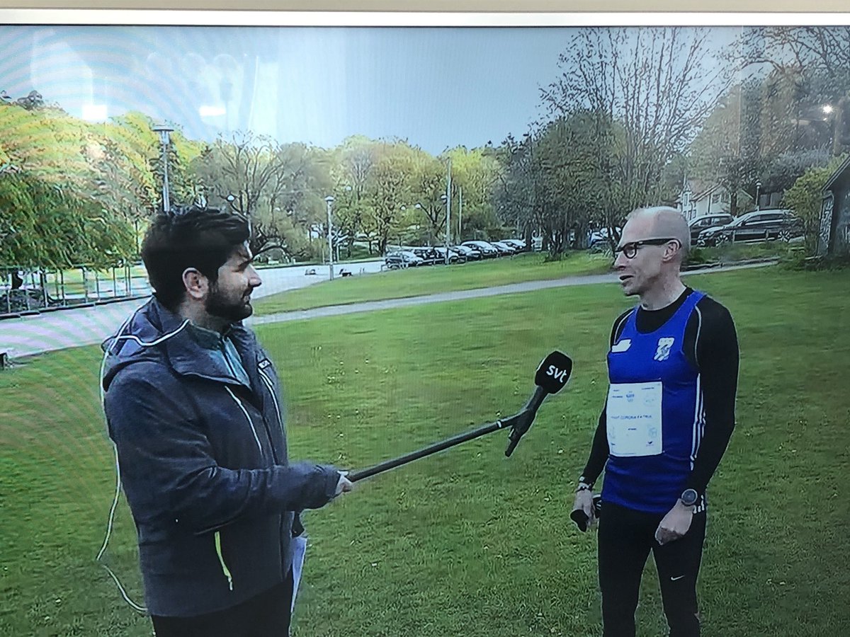 PeterOlsson1's tweet photo. @jagToll #ifkgbg Blåvitt i rutan / #varvet https://t.co/gtZ2il0dTx