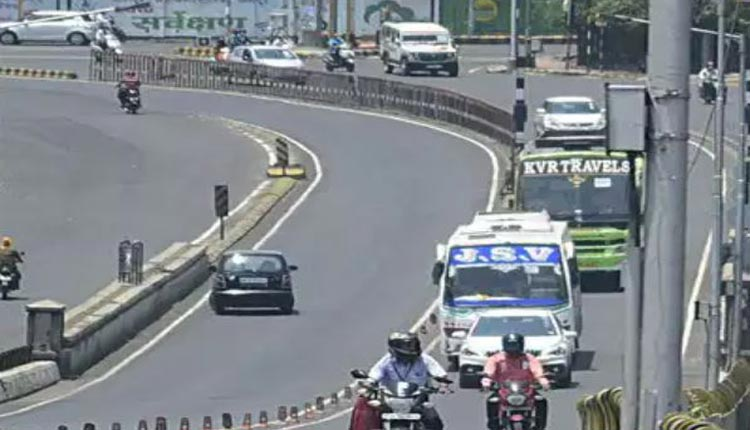 ୩୧ ମେ’ ପର୍ଯ୍ୟନ୍ତ ବଢିପାରେ ଲକ୍‌ଡାଉନ ୪.୦: କୋହଳ ହୋଇପାରେ ଏସବୁ କଟକଣା
khabar.odishatv.in/nation-and-wor…