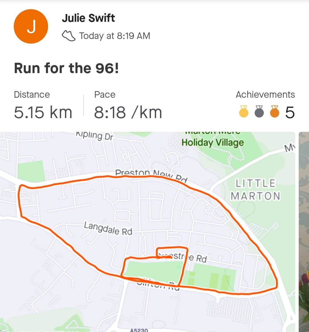 JuSwifty78's tweet photo. This weekend we should have been in Liverpool, I was taking part in the Run for The 96. ❤ Obvs Corona kiboshed that so we were sent our medals, run in our club kit &amp; upload our run. This morning I did just that!  #RunToRememberThe96 😍 #JFT96 #YNWA ❤ @LFC @btrliverpool @Carra23 https://t.co/zdDJ3Fz5XN