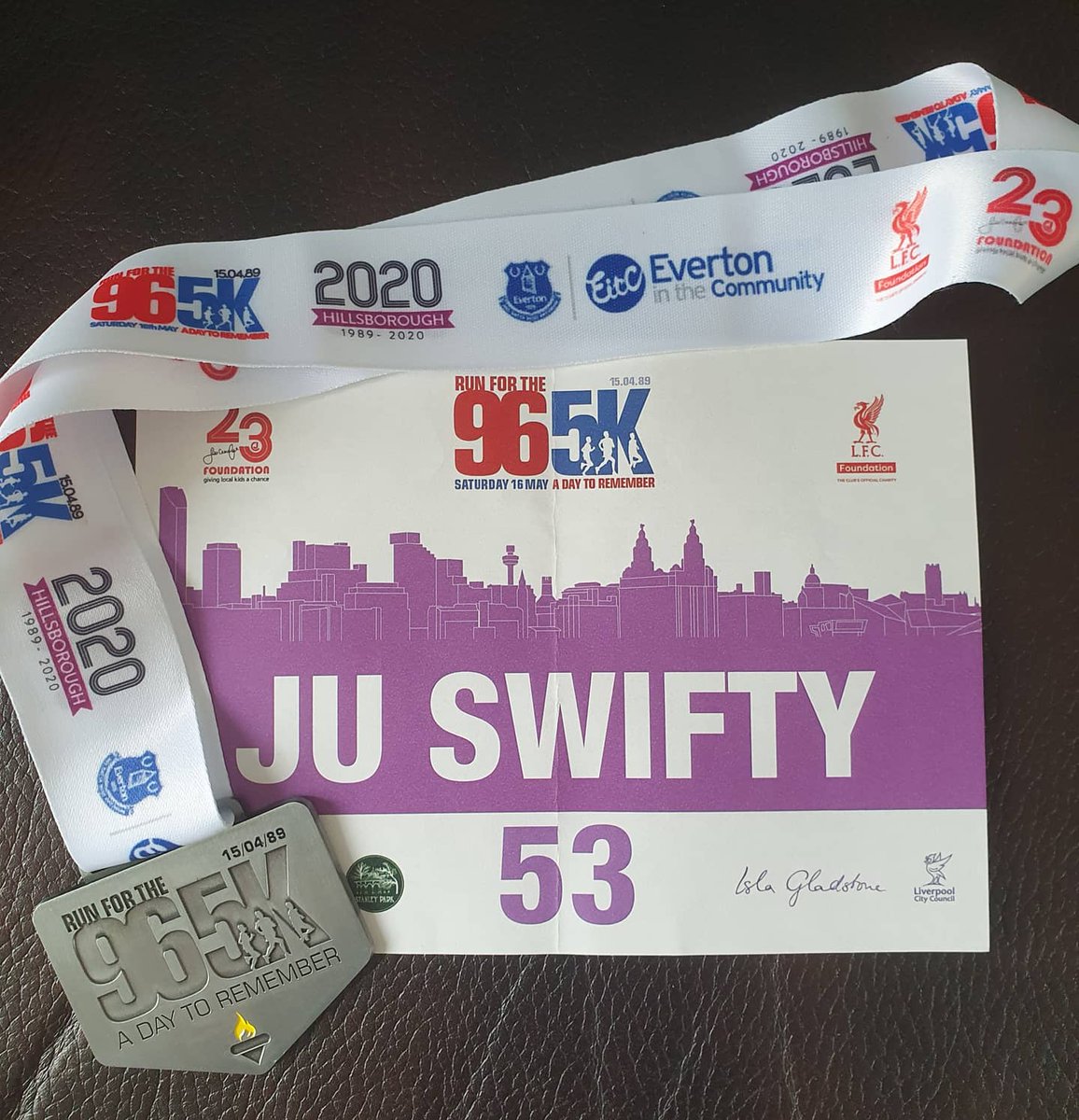 JuSwifty78's tweet photo. This weekend we should have been in Liverpool, I was taking part in the Run for The 96. ❤ Obvs Corona kiboshed that so we were sent our medals, run in our club kit &amp; upload our run. This morning I did just that!  #RunToRememberThe96 😍 #JFT96 #YNWA ❤ @LFC @btrliverpool @Carra23 https://t.co/zdDJ3Fz5XN