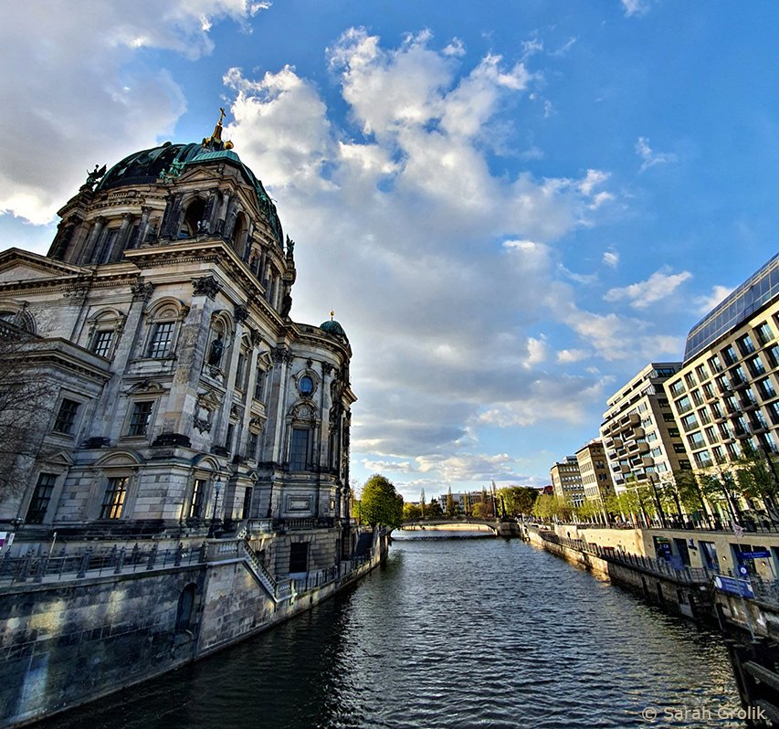 We are curious: When and why were you in #Berlin the first time? 💬😍