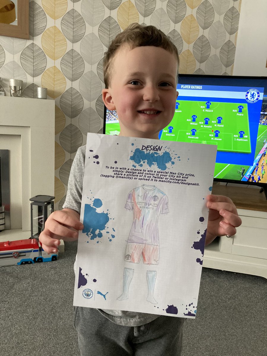 cmanson123's tweet photo. @ManCity #DesignAKit
Hope you like this away kit by Noah aged 4! 
#mancity @pumafootball #puma #pumafootball https://t.co/mCsSIDQMI9