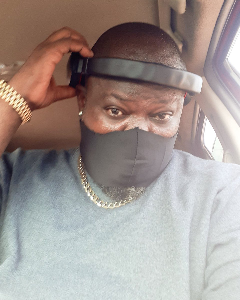 DjLordDash's tweet photo. Real and be Positive.. #NoBadMind 😎 #RealDj #MobileDj #ClubDj #PubDj #SeratoDj #MusicPromoter #iPromoteGh #AfricaMusicPromoter #DjLordDash #DreamChasers #KingOfTheJungle #HigherWeGo #BallSoHard 🙌 https://t.co/fXgQpCFKm1