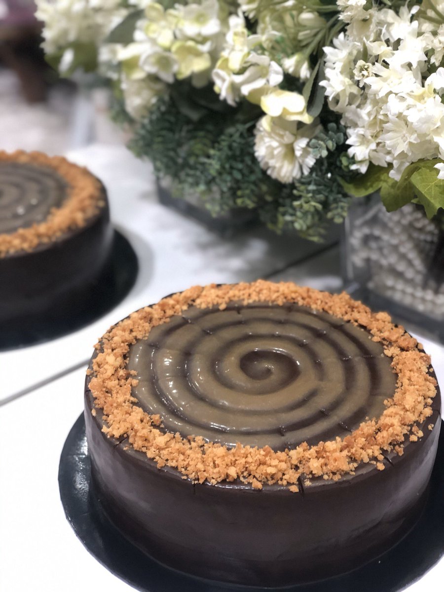 ShafiqModified's tweet photo. Hello, adik saya ada jual cake dap2 . orang manjung or ayer tawar kalau nak boleh order dengan dia        https://t.co/6JlEnvy01P
Boleh pick up or delivery https://t.co/POGMn4oMZ8