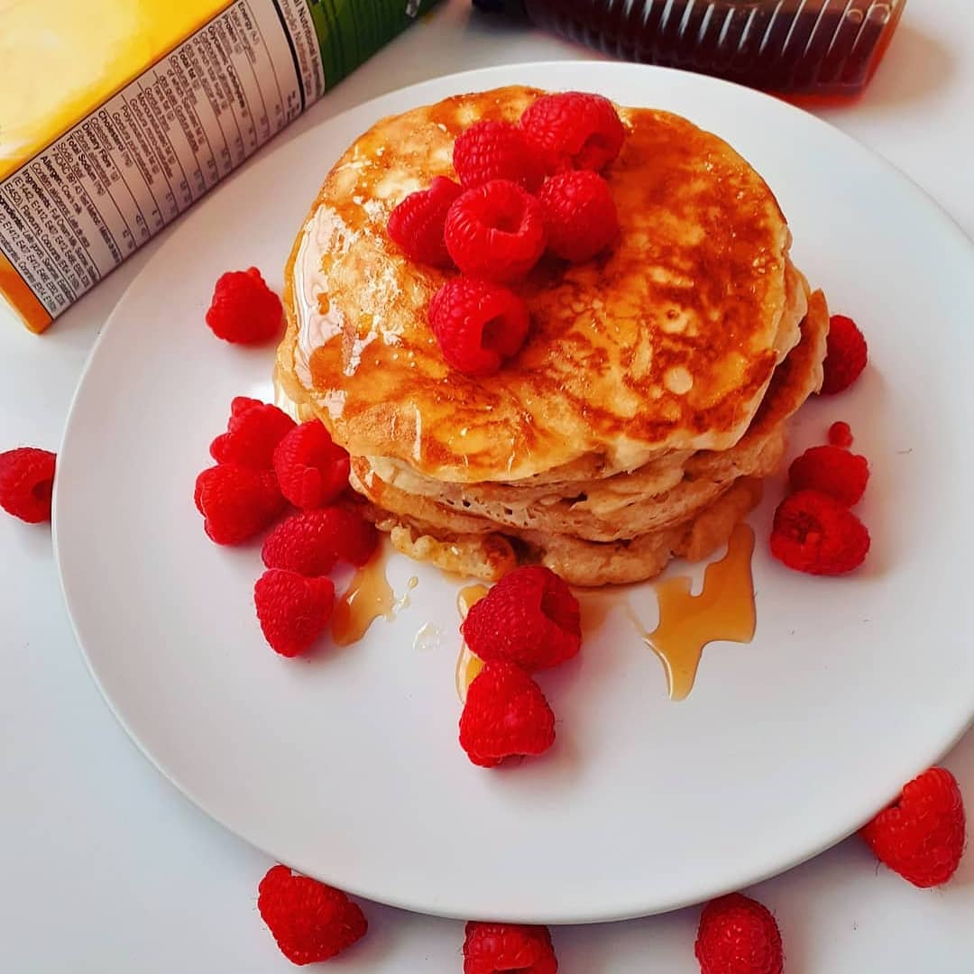 Flapjacks with honey glaze and cinnamon sugar