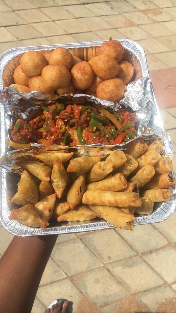 SmallchopsA's tweet image. Different crunchy packages just for you ,when is your next event ,don’t forget to call/whatsapp 08136063234 to place your order,we got you .
Location : Abuja