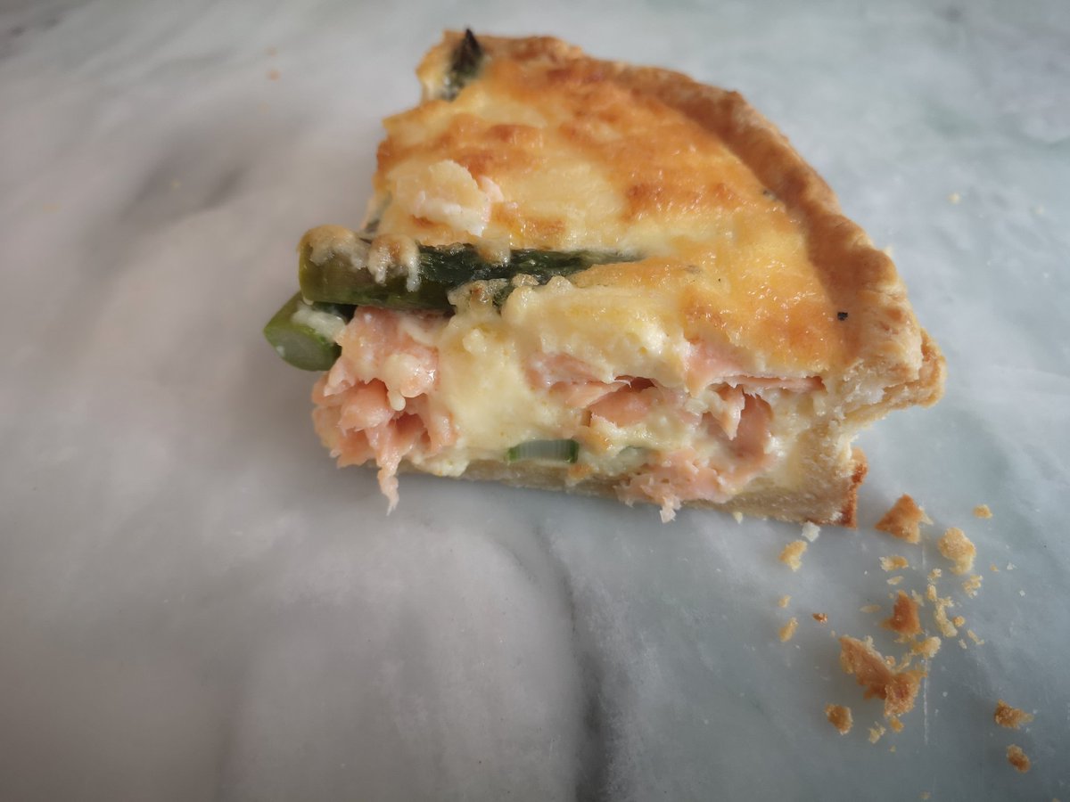 stephaniejmoon's tweet photo. Want the recipe for this #Spillman #asparagus #ramus #smokedsalmon #tart go to @FodderHarrogate website where there is a video on how it's done and a competition to win next week's ingredients is running x https://t.co/QZhWfKJIHW