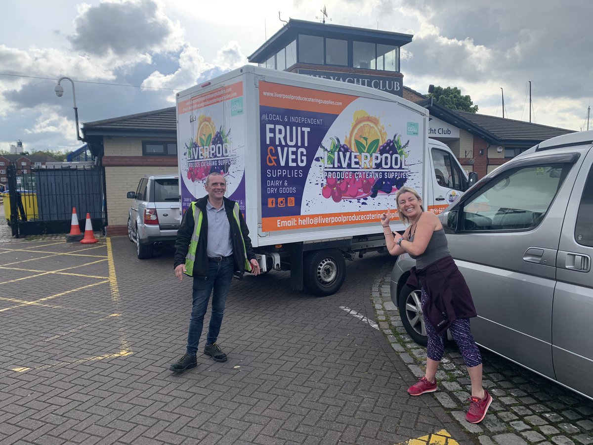 SimoneRoche's tweet photo. The #northernpowermen fuelling my Saturday #MickTheVeg @Liverpoolprod #NicktheFish @hjesseseafoods don’t tell @NorthPowerMan @NorthPowerWomen #wearenpw #SmallBusiness https://t.co/7NZOCKxXpW