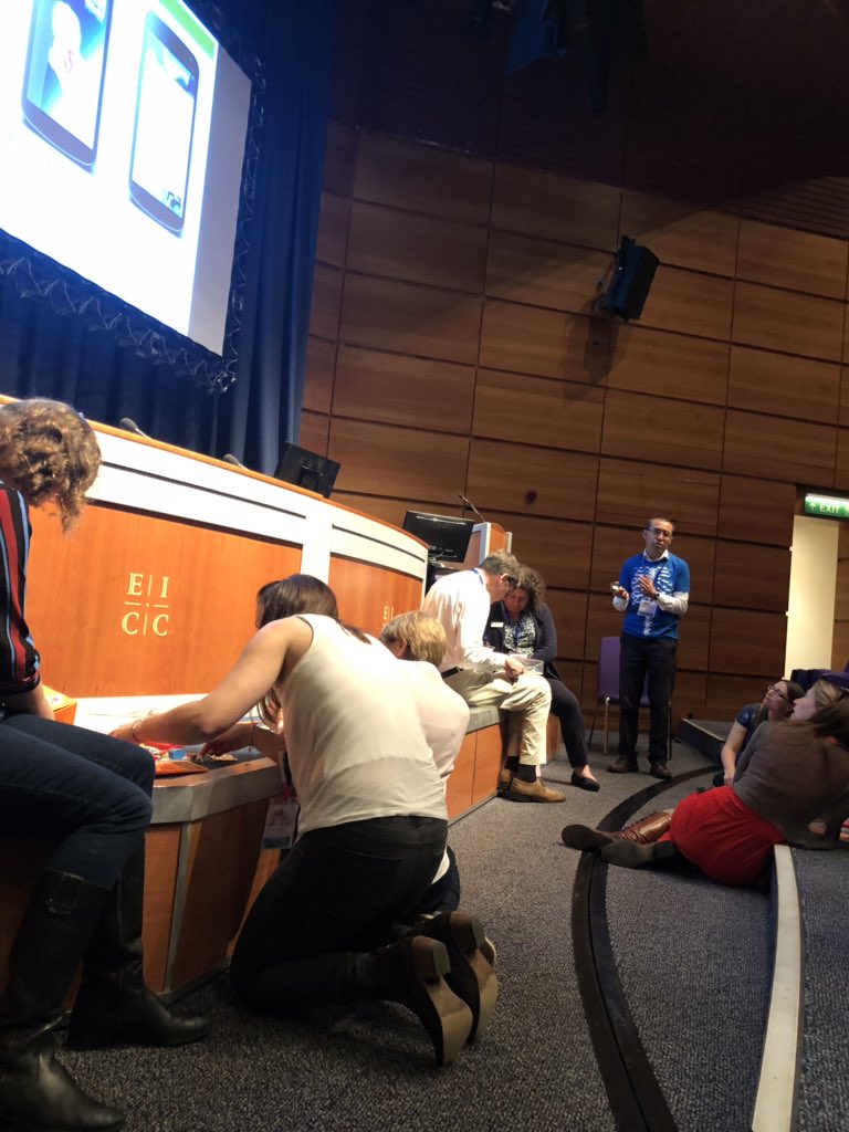 TsuiAllen's tweet image. One of my favourite 'great to meet you at last' moments in the real World was realising that @Glazgow was in the same room as me when I was sharing a platform at @pstt_whyhow #PSEC2019 Conference.
