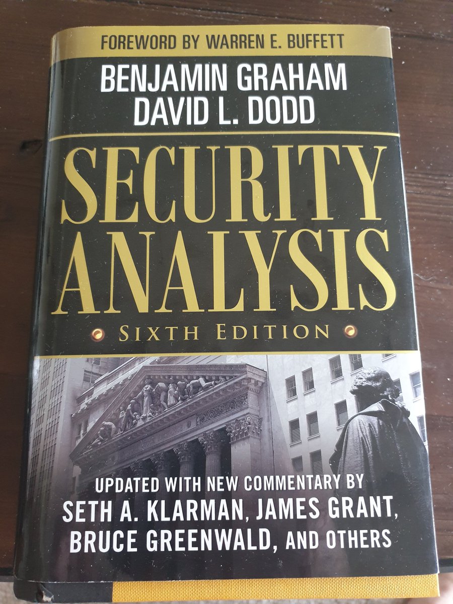 Astrupjoergen's tweet photo. Da er tiden inne! Jeg tjuvstarter på sommerlesingen med dette 750 siders monsteret av en bok! Vil poste utdrag med tanker den kommende tiden 😀 #Benjamin_Graham #fanboy https://t.co/coNSgNtZYI