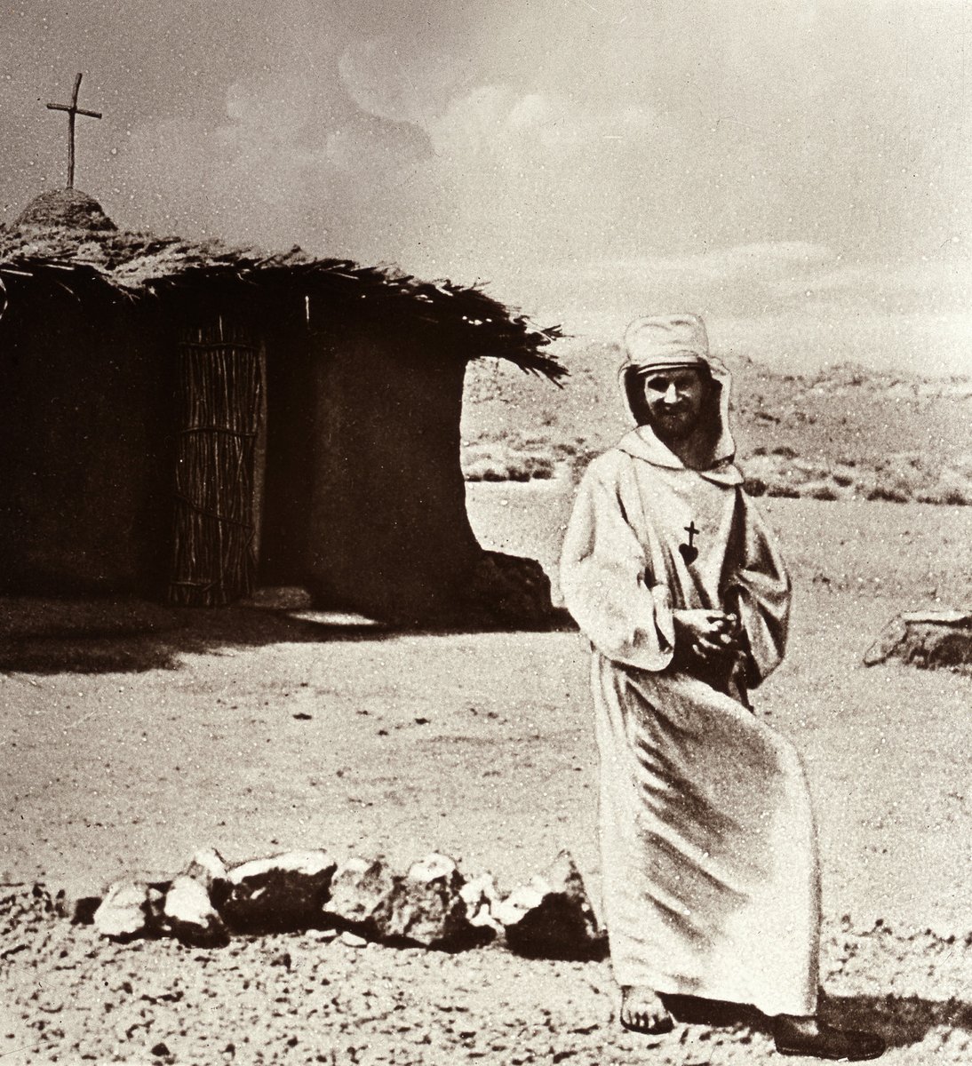 St_Marylebone_'s tweet photo. Feeling like a hermit? and a failed one at that? #EyesOpenInEaster
Bl Charles de Foucauld gave it all up for #Jesus to found a Community in the Sahara. His life: all frustration and failure. Today He inspires millions in love and faith.
What we do
vs.
What God does in us https://t.co/9d1dzYSzY8