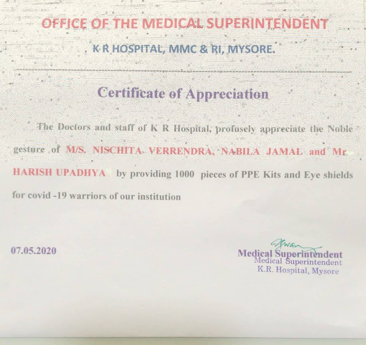 harishupadhya's tweet image. 📢 GRATITUDE THREAD 📢
Today we have completed our PPE kits campaign. 3000 PPE kits delivered. We have sent PPE kits to 4 out of the top 6 worst affected districts in Karnataka. This was our small effort to safeguard our front line health workers.