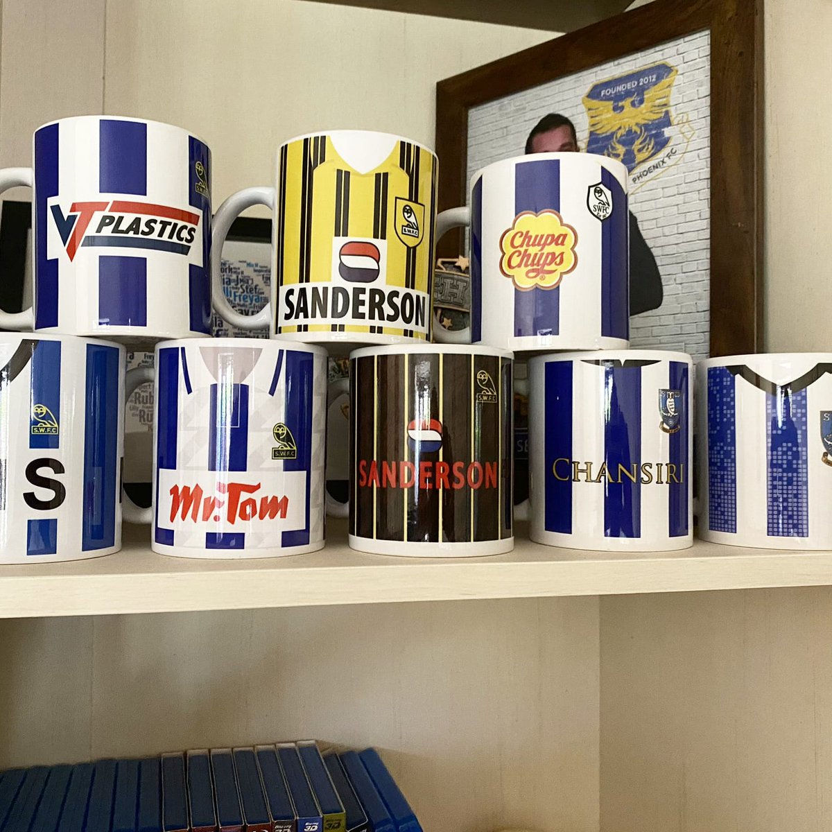 theterracestore's tweet image. Wednesday fans! Spoil yourself this weekend to something a little nostalgic!

🛒 &amp;gt;&amp;gt; terracelife.co/SWFC

Retweet for a chance to bag a free kit mug! 

#swfc #owls #wawaw