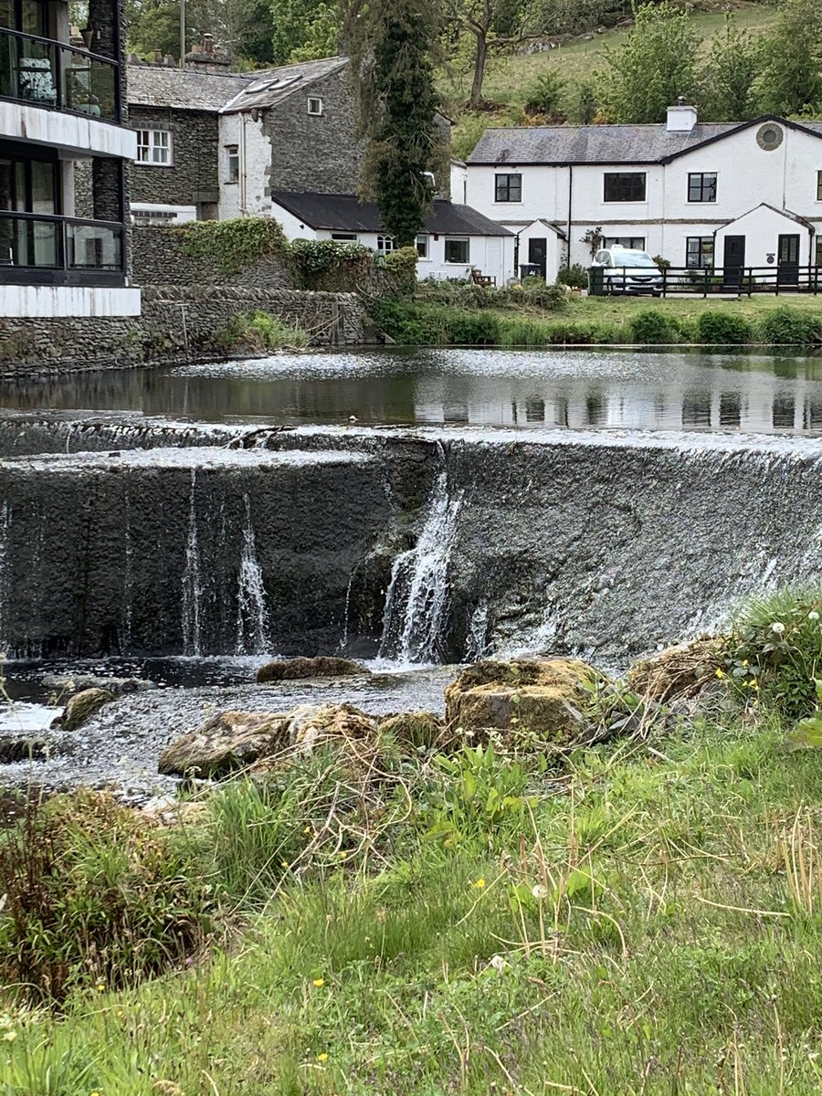 cumpstonarchive's tweet photo. @AndynBrown16 Excellent explanation and reflects the photos I’ve been taking of the River #Kent #Bowston #Kendal
#Cumbria

#NoRainfall @gazettenewsdesk @BBC_Cumbria 
@chrissyteen66 @Supergios @SouthLakelandDC @jamescropper https://t.co/a7n5ci23Av