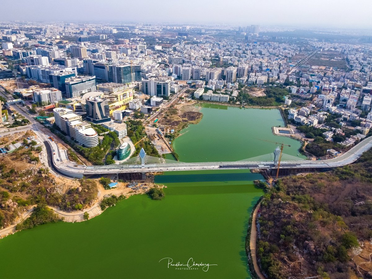 Durgam Cheruvu Cable Bridge.
Hyderabad, You Beauty. 😀
.
Kudos to your commitment &amp; hardwork despite the tough times we are going through <a href="/GHMCOnline/">GHMC</a> @KTRTRS &amp; KCR garu, L&amp;T &amp; all our beloved workers who made this possible. Hyderabad Rising. 👏❤️ <a href="/HiHyderabad/">Hi Hyderabad</a>
