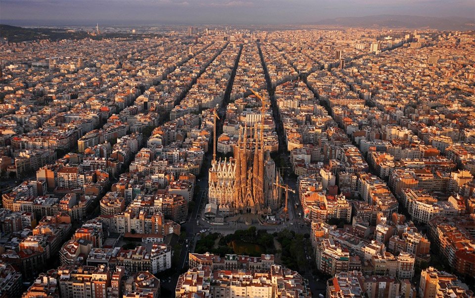 The End, bye. I finish as I started, Barcelona: