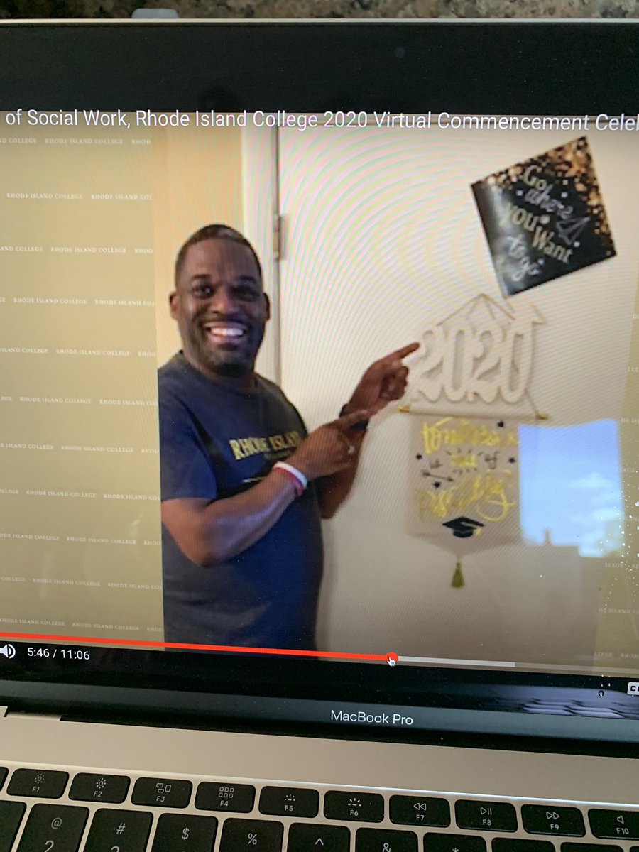 AnnaKids1st's tweet photo. That smile! The smile that welcomed students @ricunitycenter we are so proud of you, Kenny!! Congratulations on your big accomplishment. #SocialWorkersRule @RICNews #ricgrad2020 @RICollegeCED https://t.co/9ITLxGJTBp