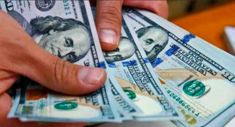 Jotatrader_ok's tweet photo. Vamos con un Hilo del Dólar, para que puedas entender fácilmente que implicancias tiene el valor nominal de la moneda, cuantos pesos necesito para comprar un dólar.
Lo primero, no es “sube el dólar” es “baja el peso”.
 Veamos juntos varios aspectos que hacen que esto suceda.
+ https://t.co/TWyrCZwh0Z