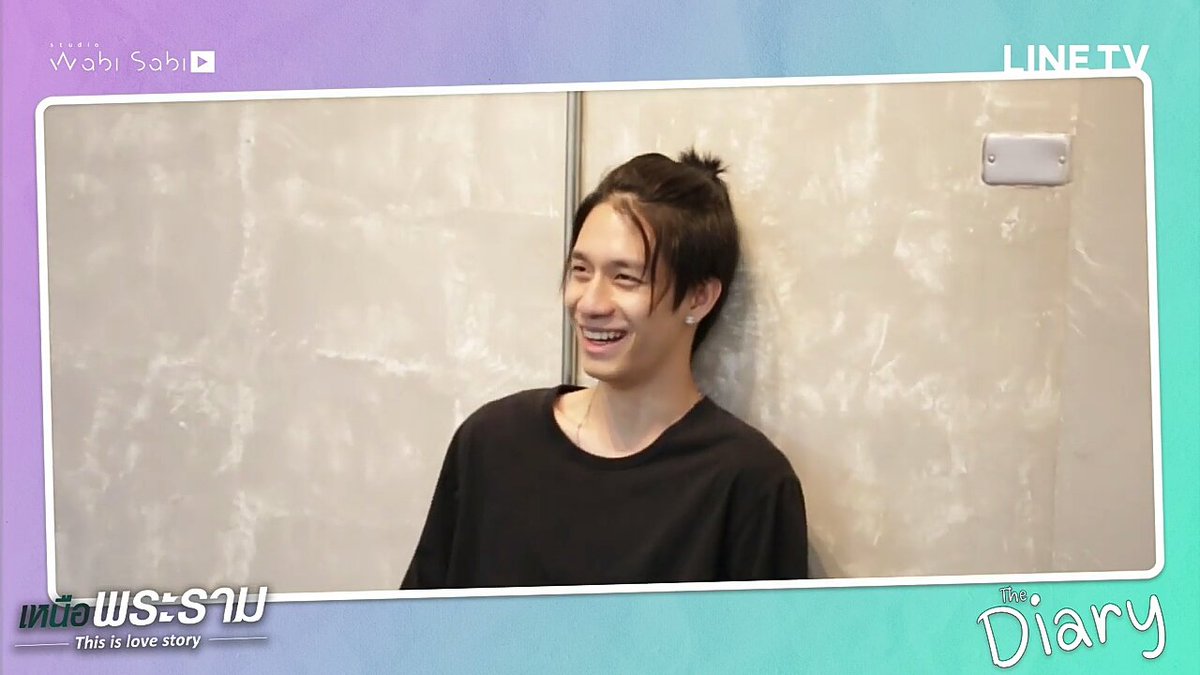 yinwarlove_for's tweet photo. เเกมันหล่อ เเกมันดูดี เเกทำทรงไหนก็หล่ออ!! หล่อไปหมดดดด! ใช่คะ ดิสอีสอะพร้อม.😍❤

#เหนือพระรามDiary https://t.co/bypiArtAwk