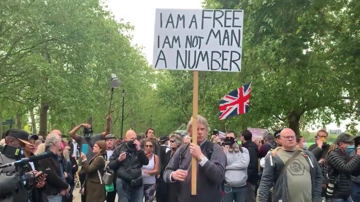 Mtsensk's tweet image. Protest against bad haiku poems #COVID19 #CoronaCrisis #WhatIAmLearningInQuarantine