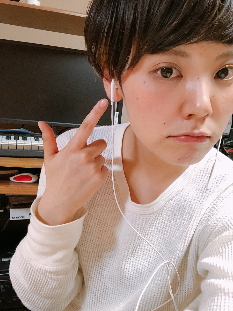 Mai56p's tweet photo. 今週のラジオは私がリモートで自宅から！
木曜に聞き逃した方は日曜に再放送21:30〜ですよ！ https://t.co/wtIozajON0